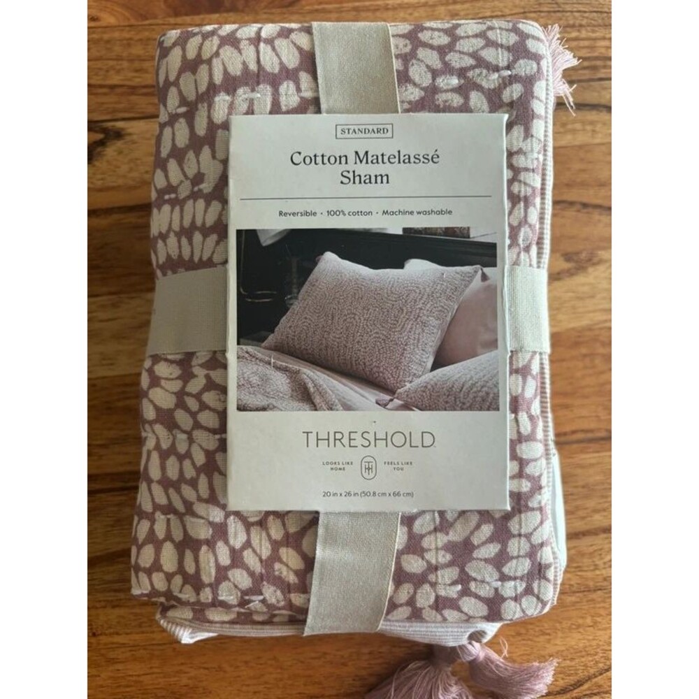 Standard Reversible Matelasse Swirl Quilt Sham Purple Threshold Cotton